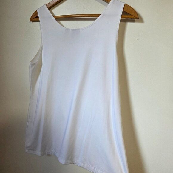 EUC CHICO'S WHITE SCOOP NECK TANK TOP SIZE 1 / WOMENS MEDIUM - Picture 4 of 15